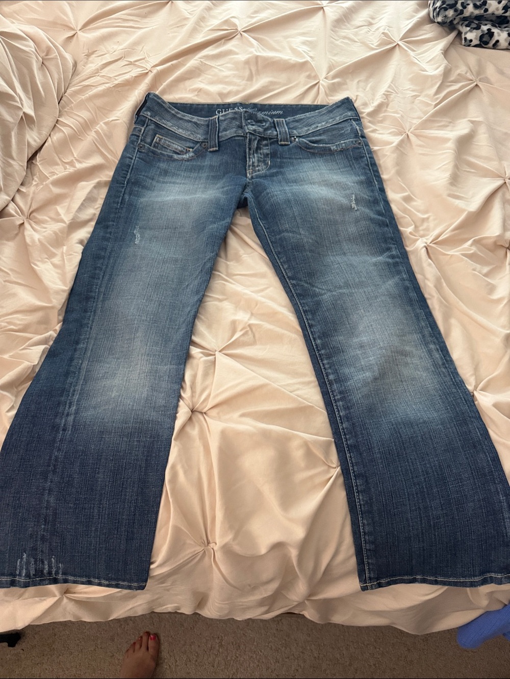 Guess Women's Wide Leg Capri Jeans in Medium Blue Wash